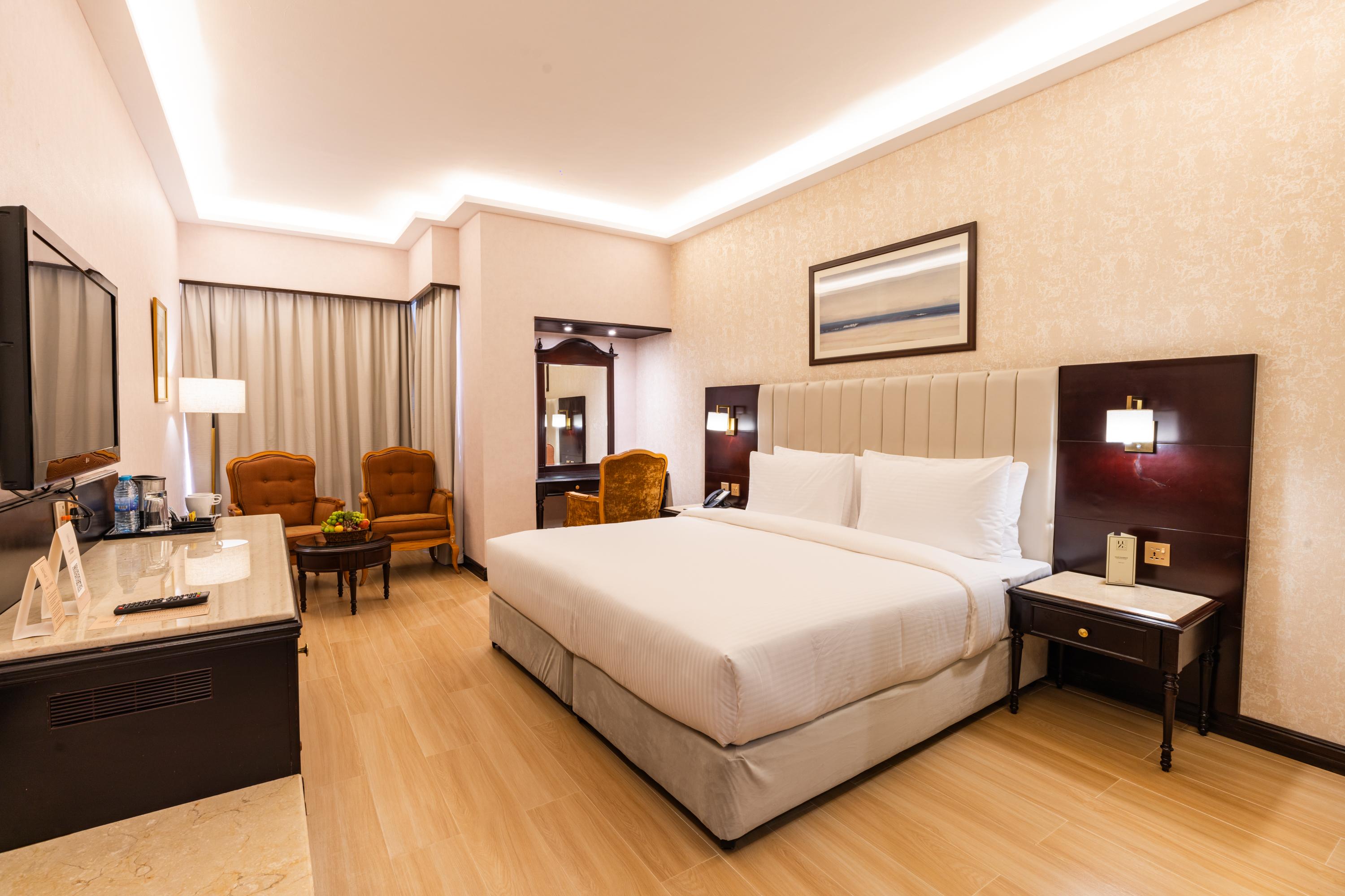 The Luxe Plaza Hotel