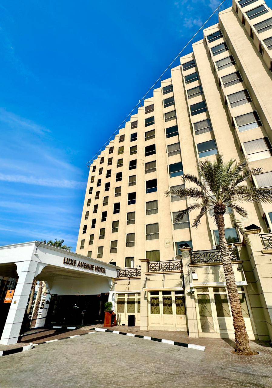 Luxe Avenue Hotel