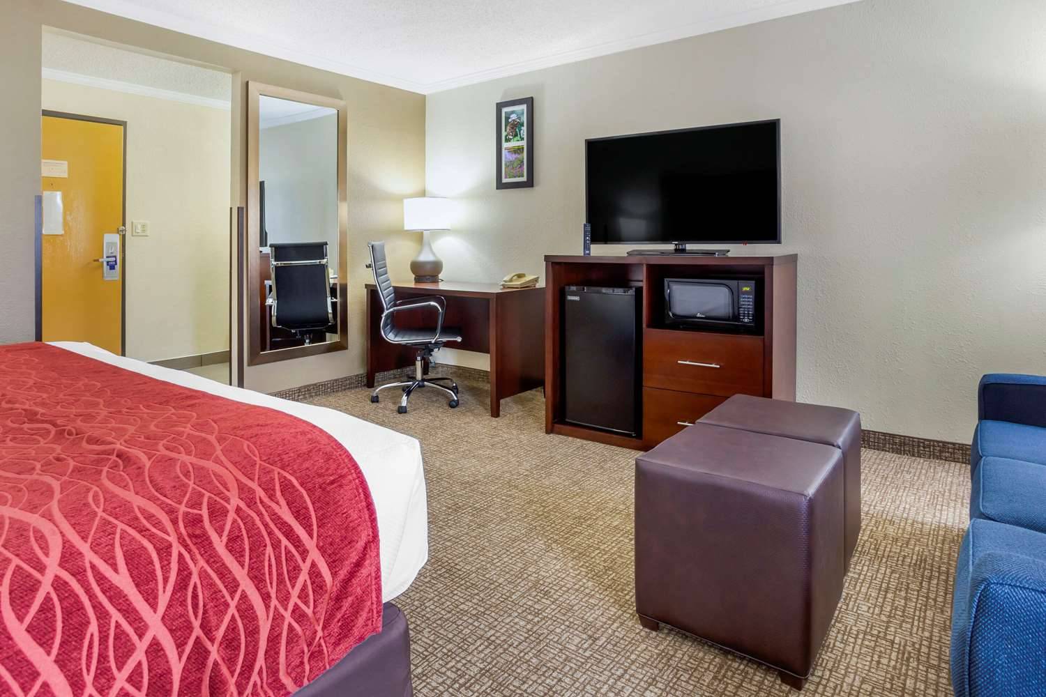 Comfort Inn & Suites Arlington Heights - Schaumburg