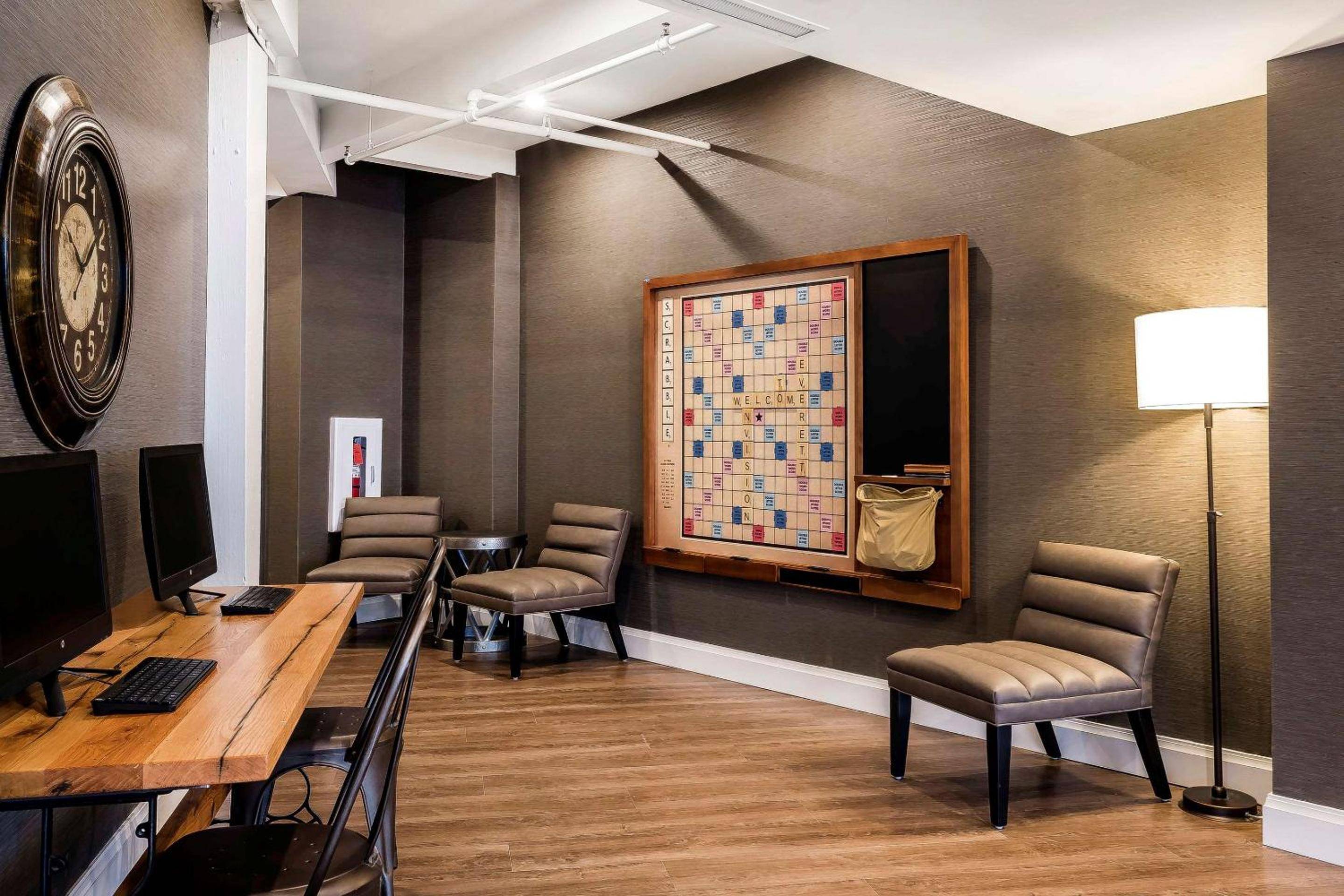 enVision Hotel Boston-Everett