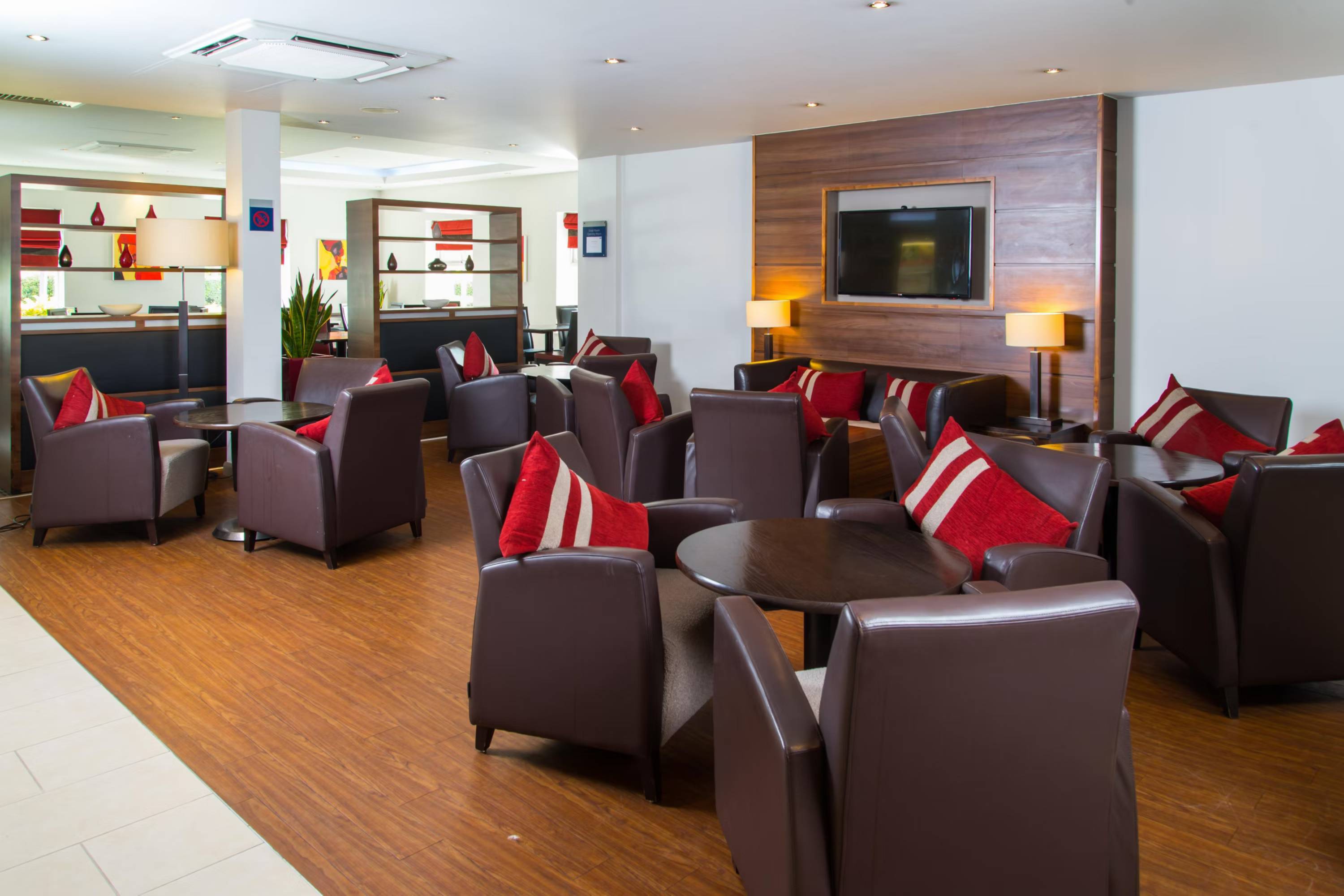 Holiday Inn Express - Birmingham - Oldbury