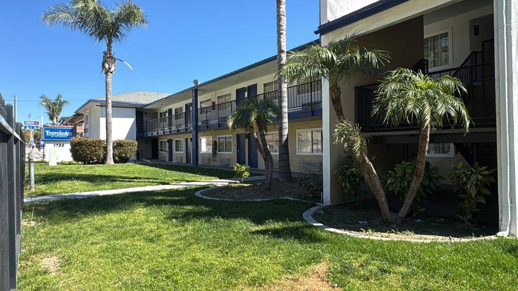 Travelodge by Wyndham Fairplex Pomona