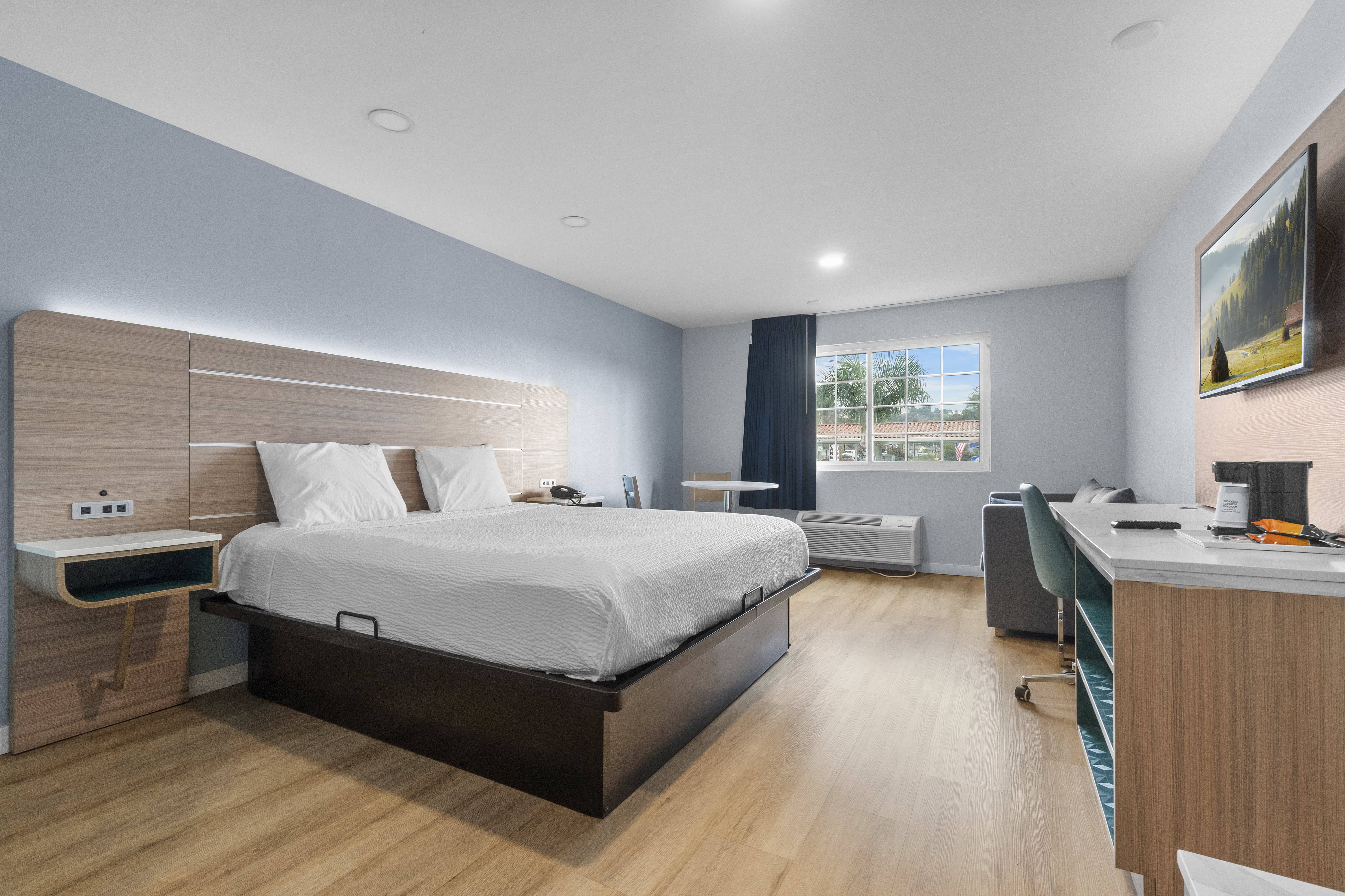 Travelodge by Wyndham Fairplex Pomona