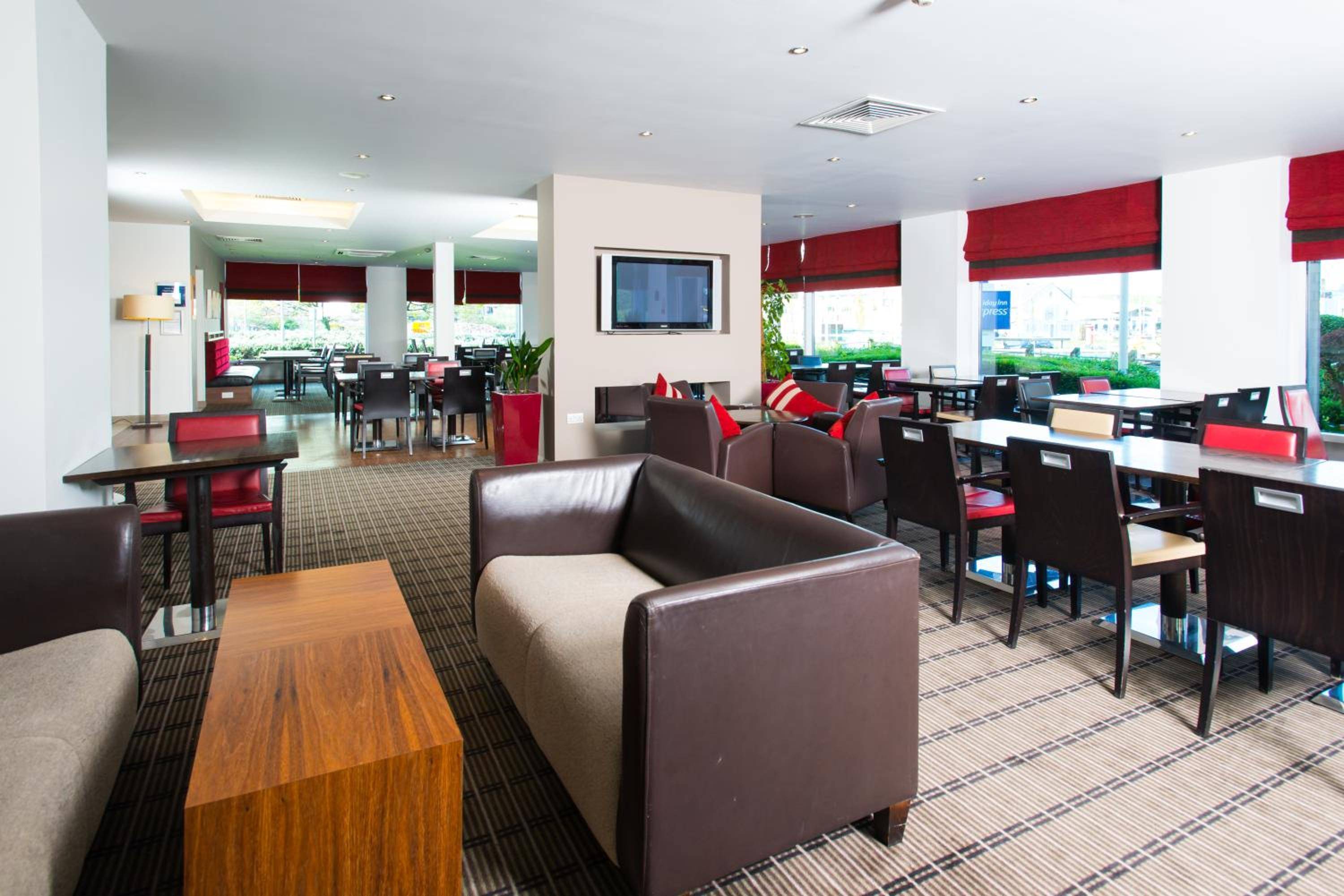 Holiday Inn Express Leeds City Centre by IHG