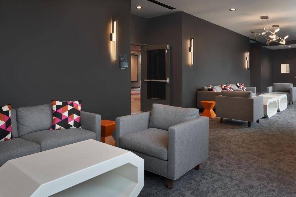 Aloft Orlando International Drive by Marriott