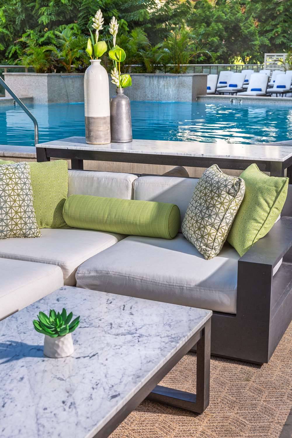 Hilton Garden Inn Waikiki Beach