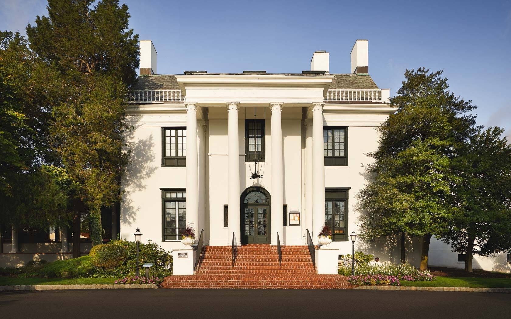 Tarrytown House Estate