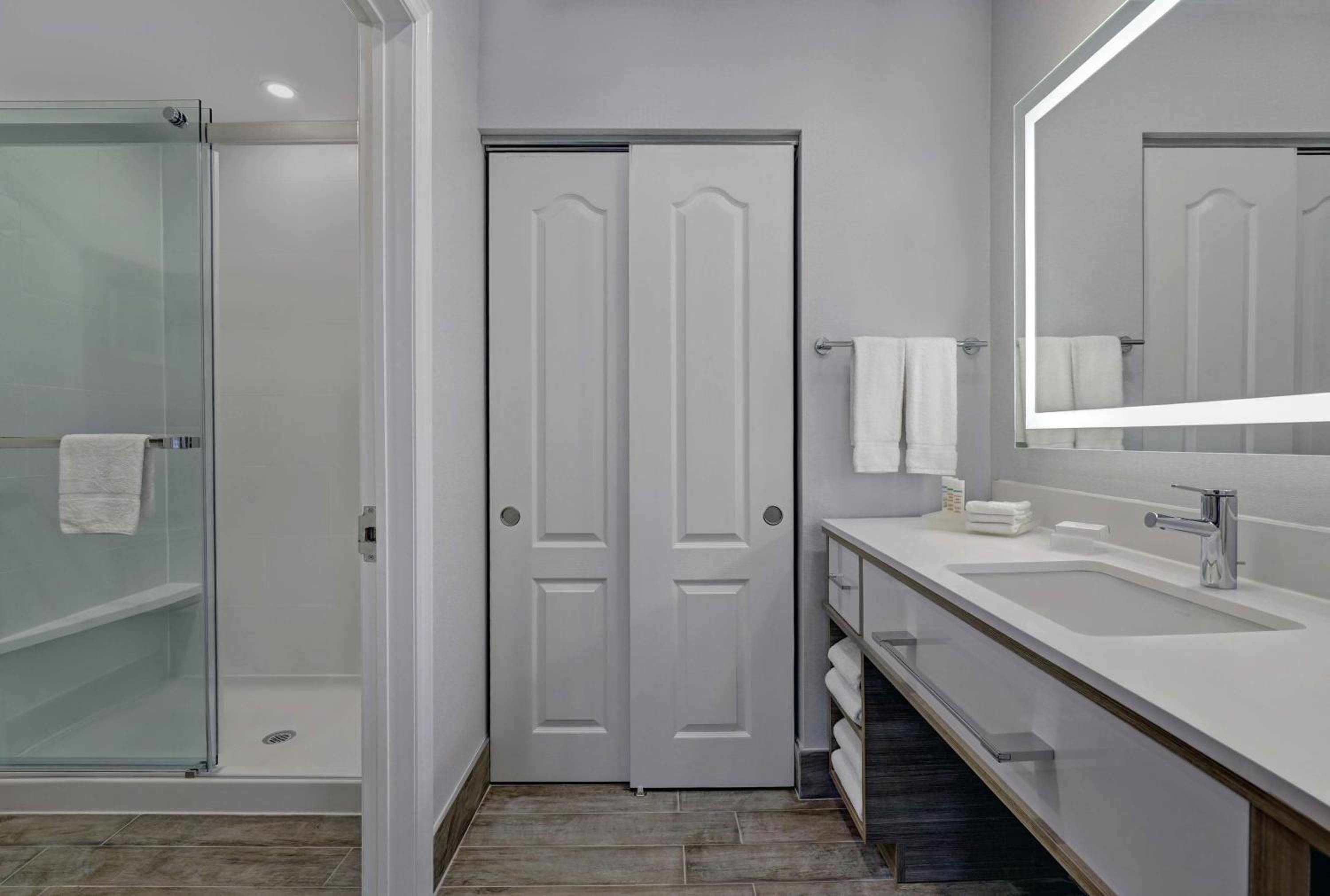 Homewood Suites by Hilton London Ontario