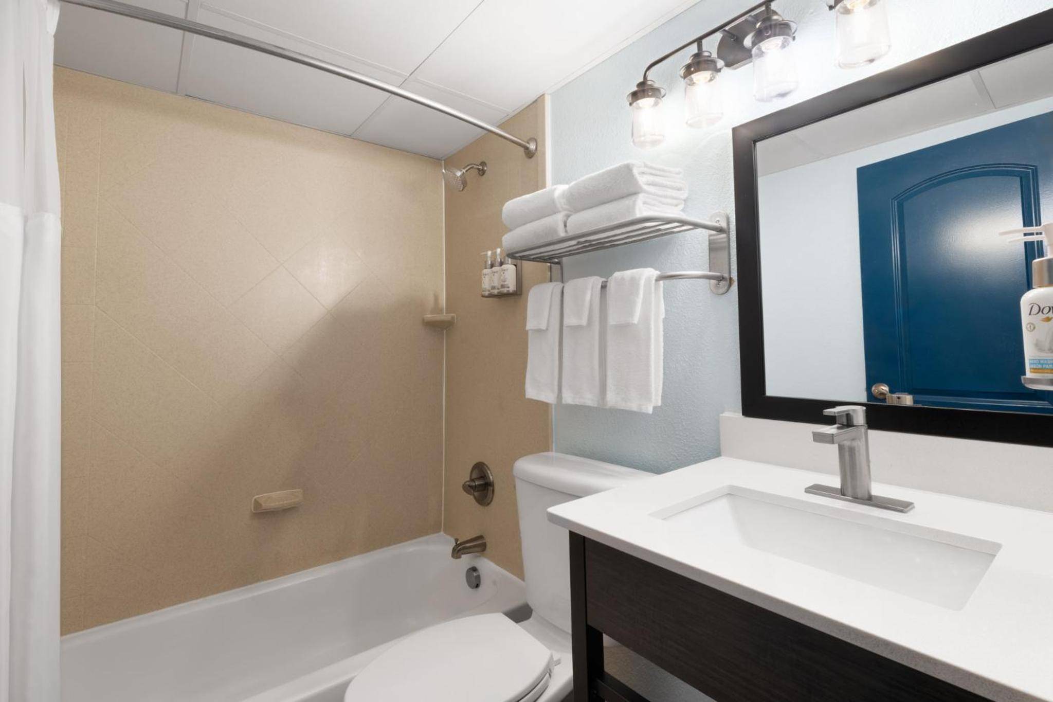 Garner Hotel - Virginia Beach North