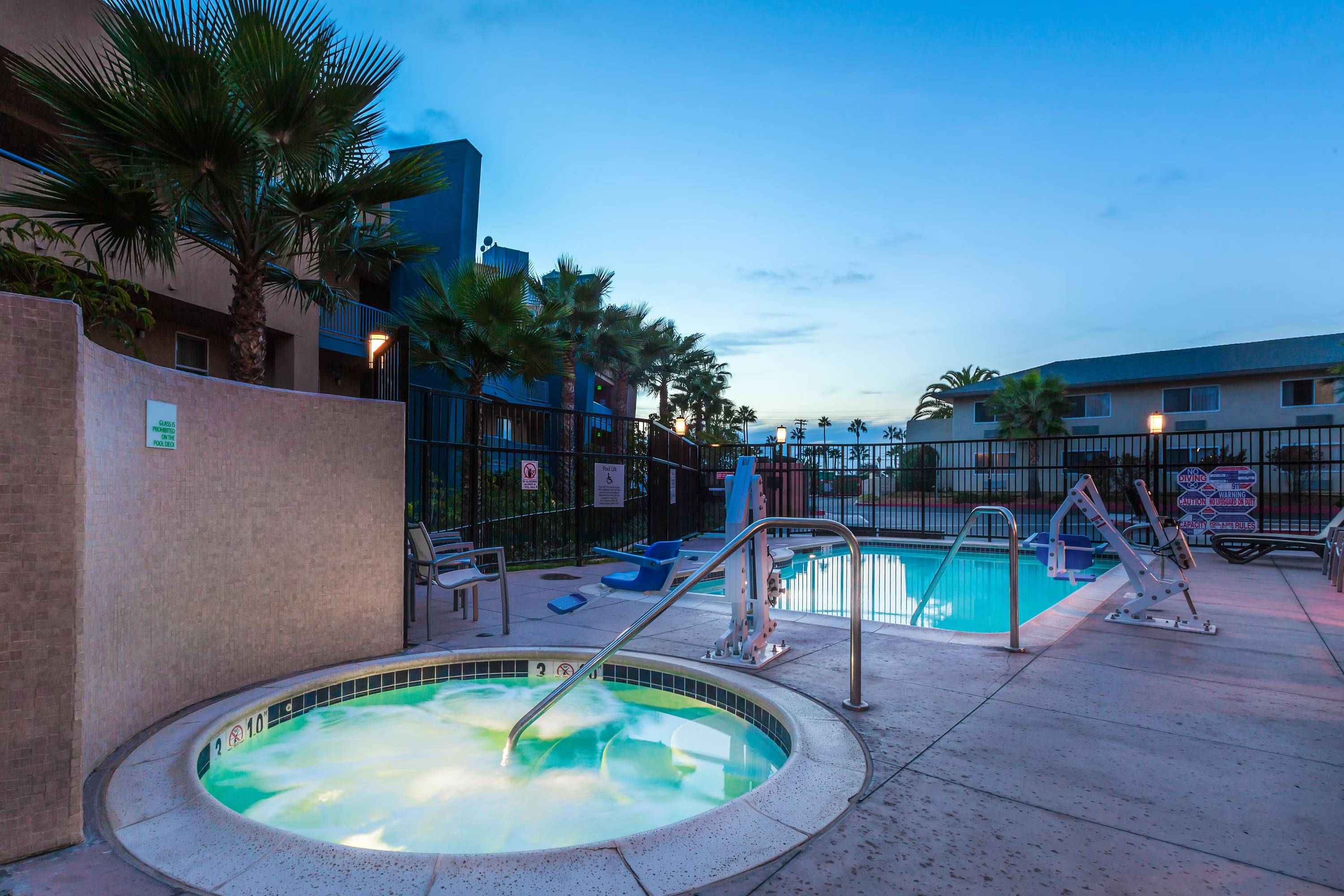 Holiday Inn - Oceanside Camp Pendleton Area