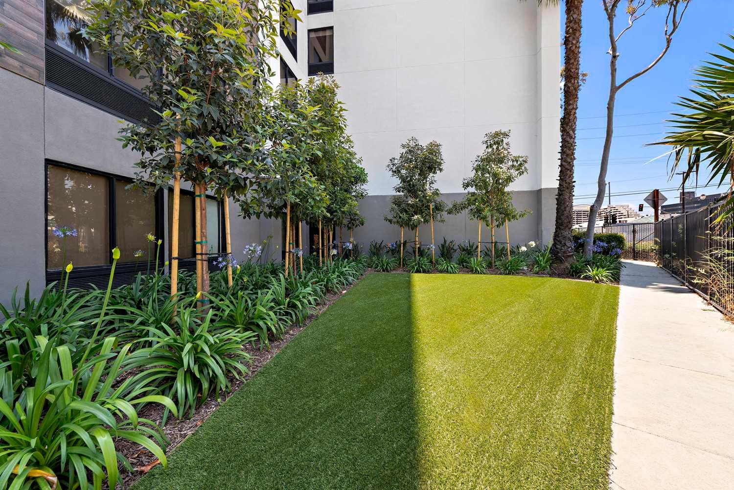 Hampton Inn by Hilton Los Angeles Airport