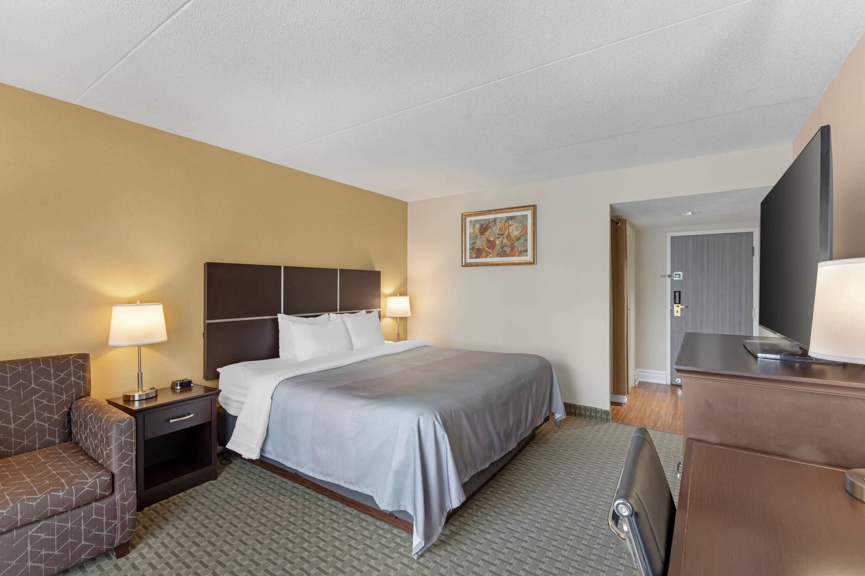 Quality Inn & suites Brampton
