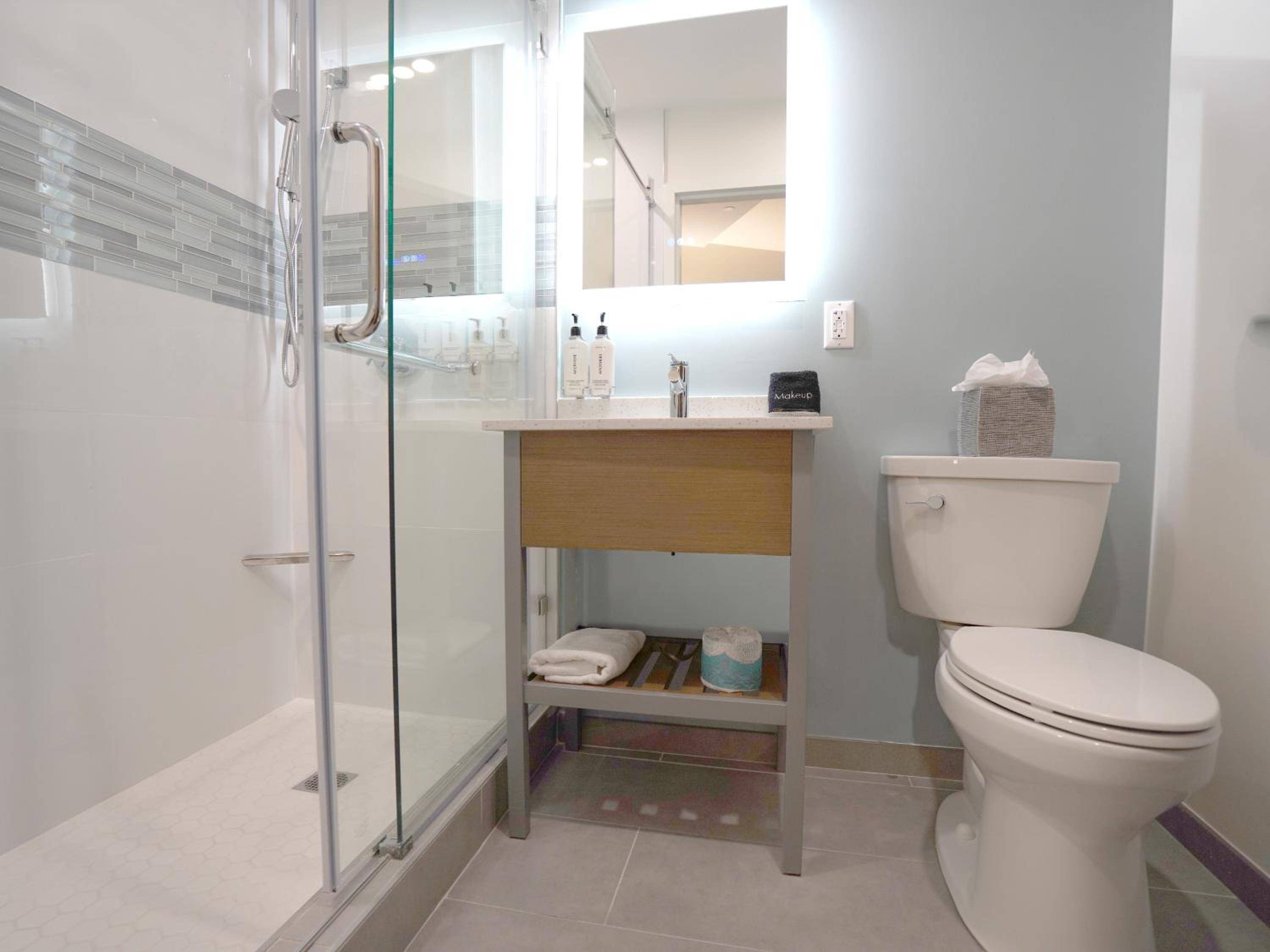 EVEN Hotel Long Island City - New York by IHG