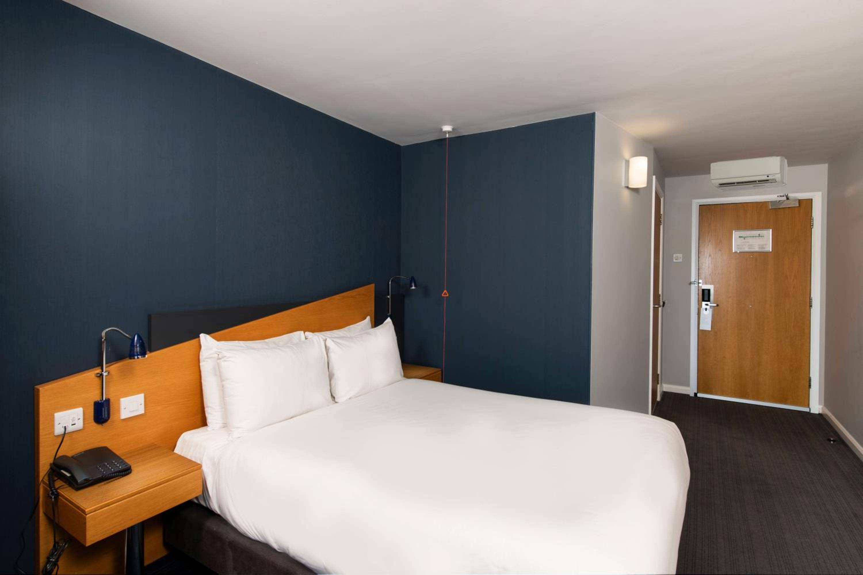 Holiday Inn Express - Manchester - Salford Quays