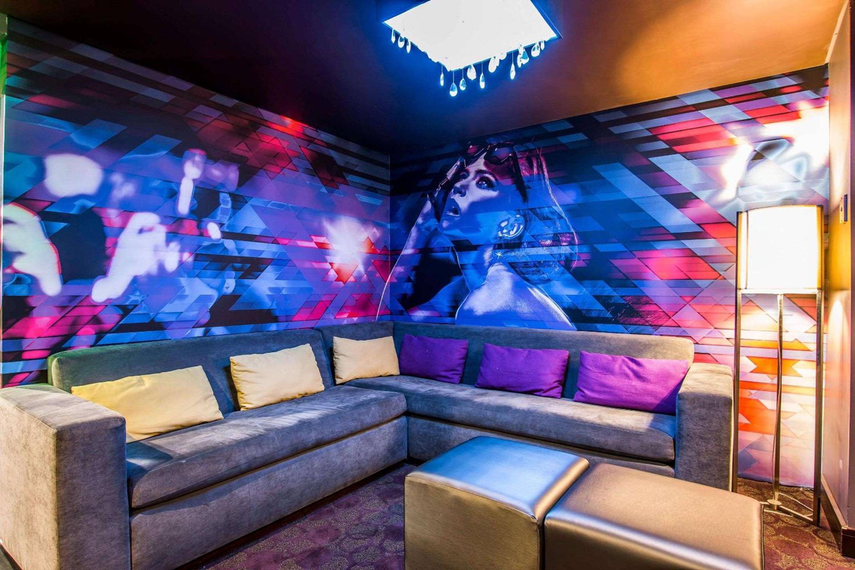 Tilt Hotel Universal/Hollywood, Ascend Hotel Collection