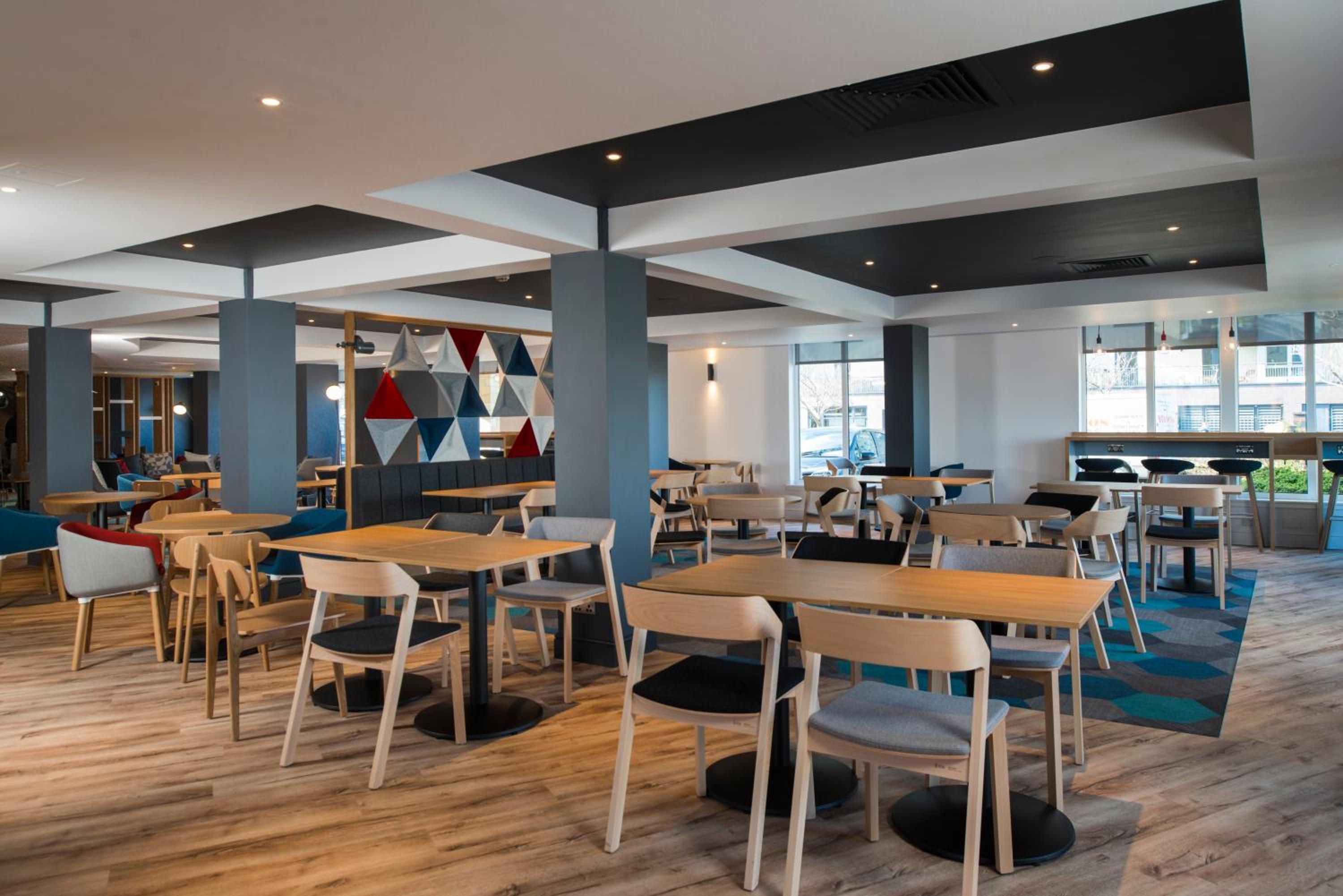 Holiday Inn Express Edinburgh - Leith Waterfront by IHG