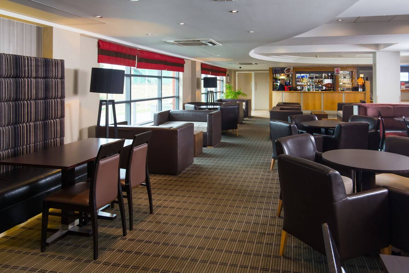 Holiday Inn Express London Luton Airport by IHG