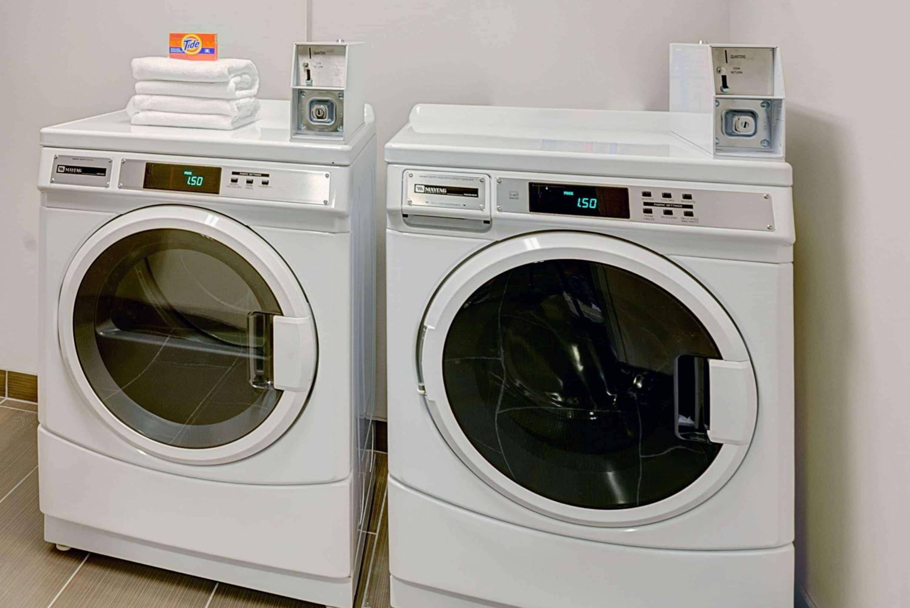 Microtel Inn & Suites by Wyndham Philadelphia Airport Ridley