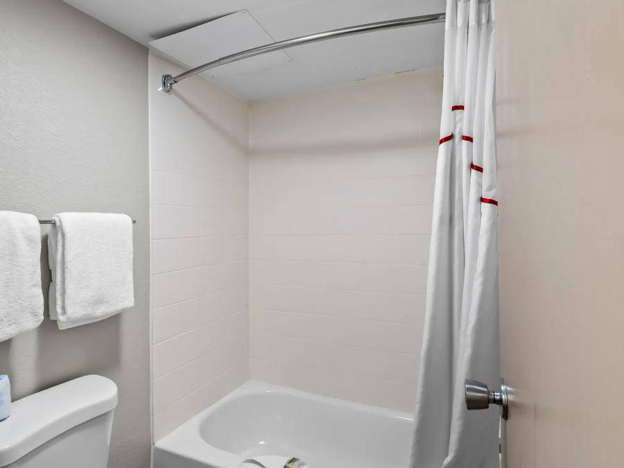 Red Roof Inn – Ann Arbor