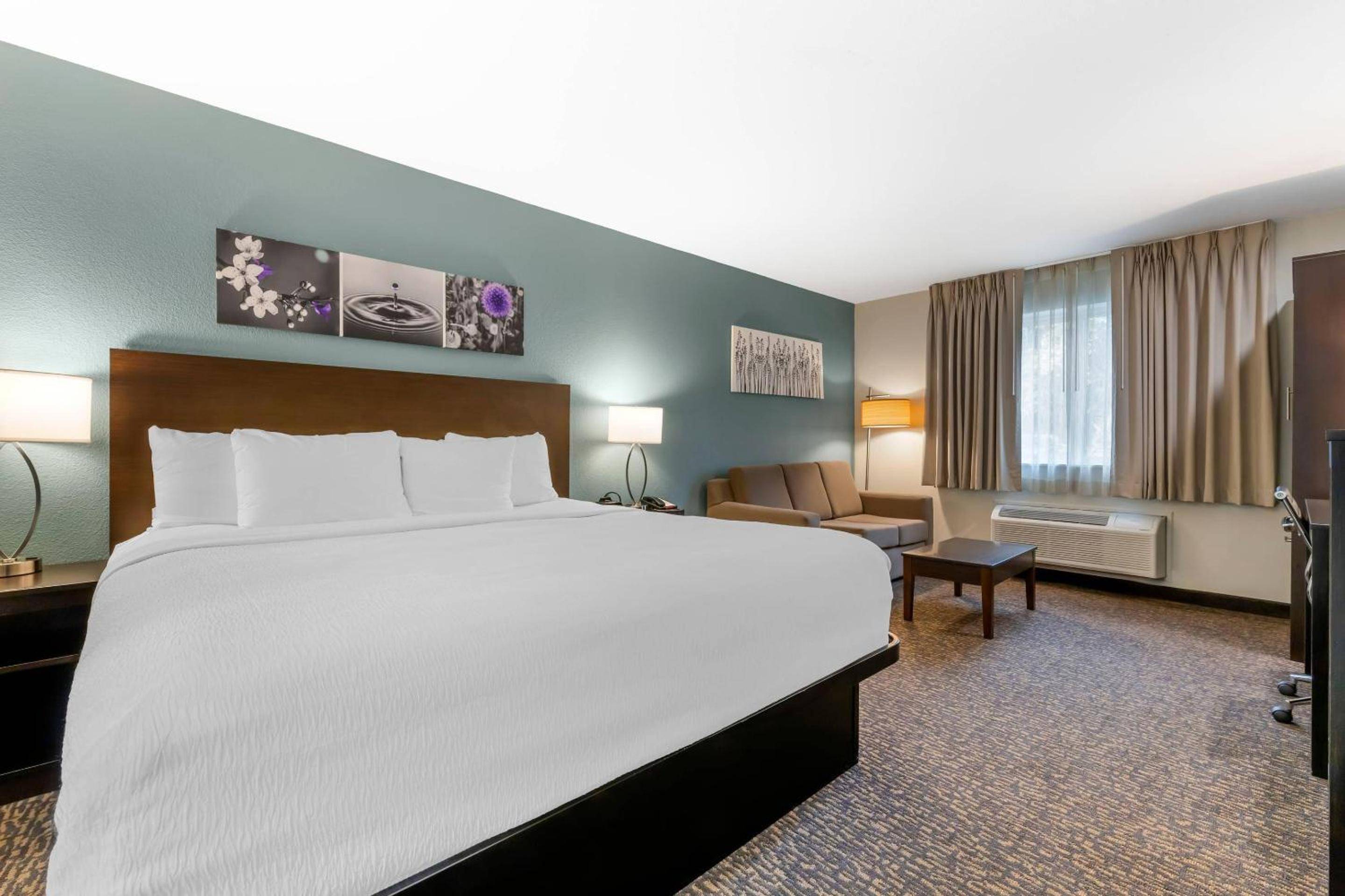 Sleep Inn & Suites Wisconsin Dells - Lake Delton