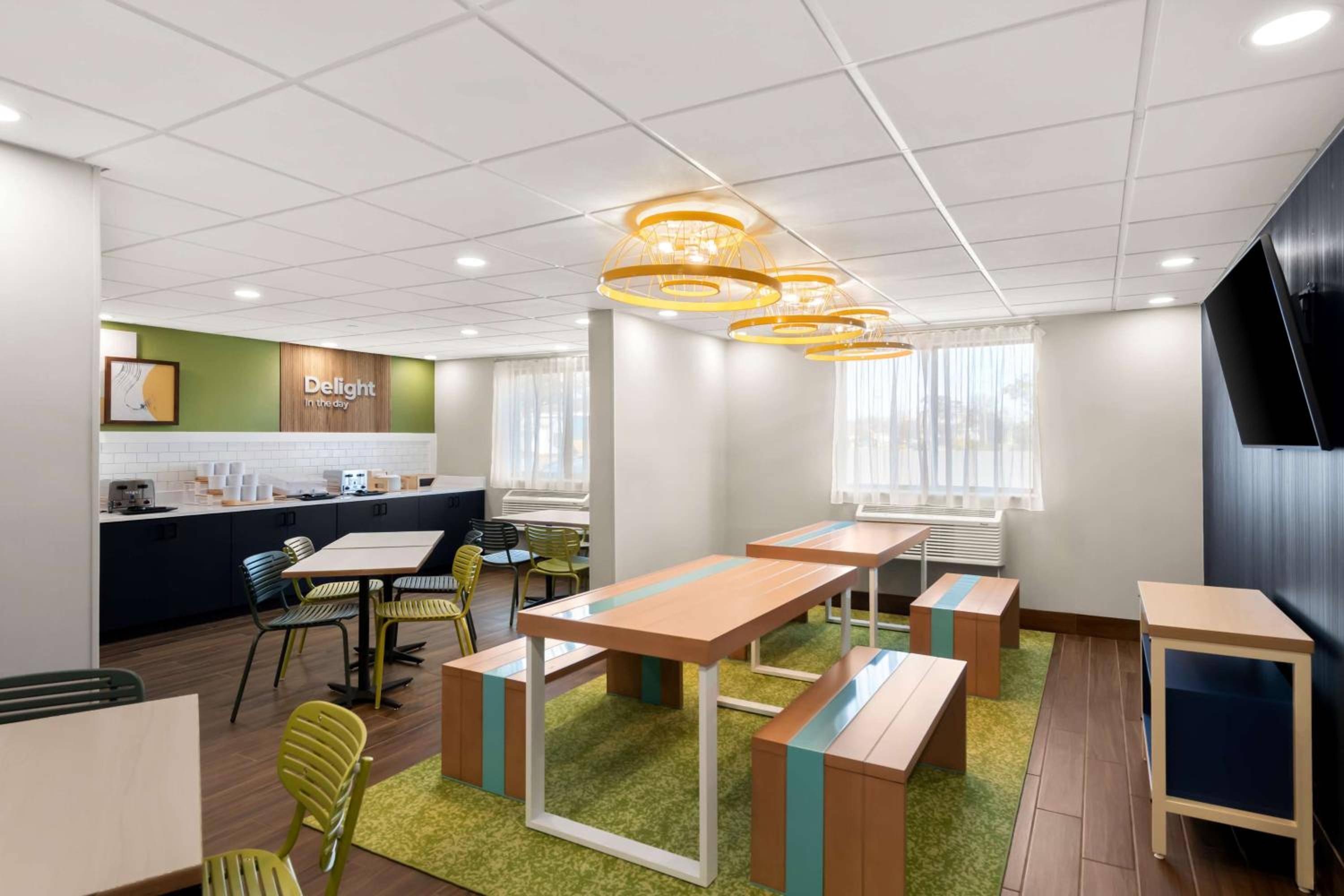 Spark by Hilton Norfolk