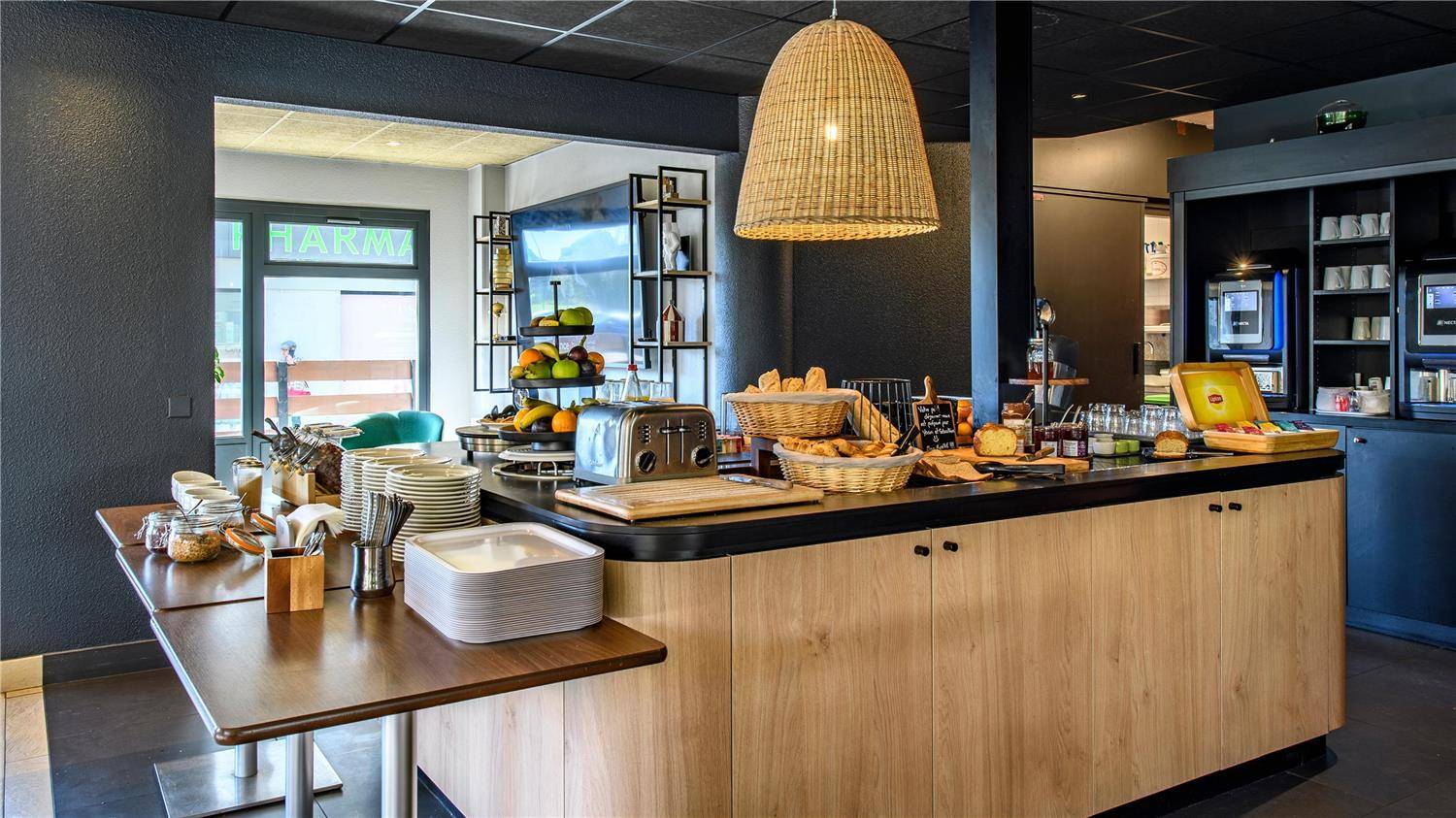 Campanile PRIME - Nîmes Centre