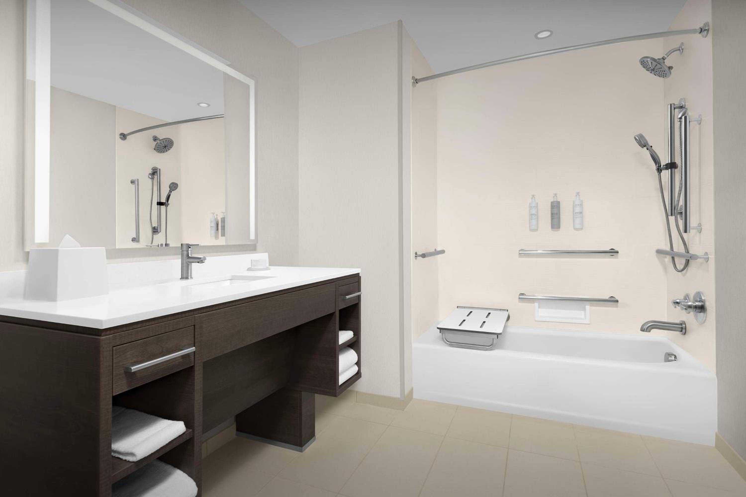 Home2 Suites by Hilton Falls Church