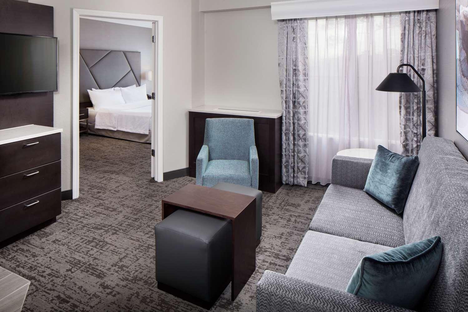 Homewood Suites by Hilton Atlanta Lenox Buckhead