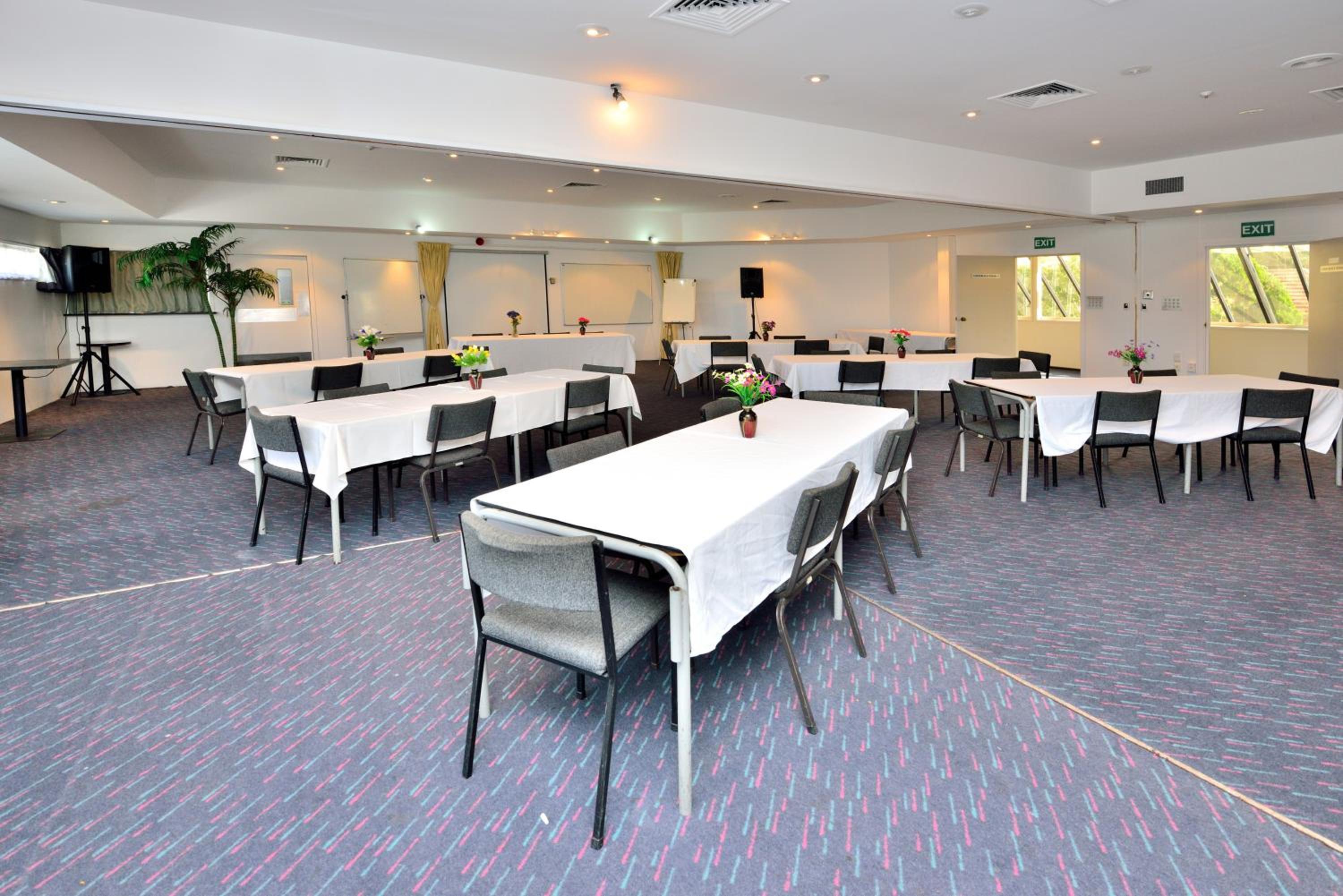 Manukau Hotel & Conference Centre