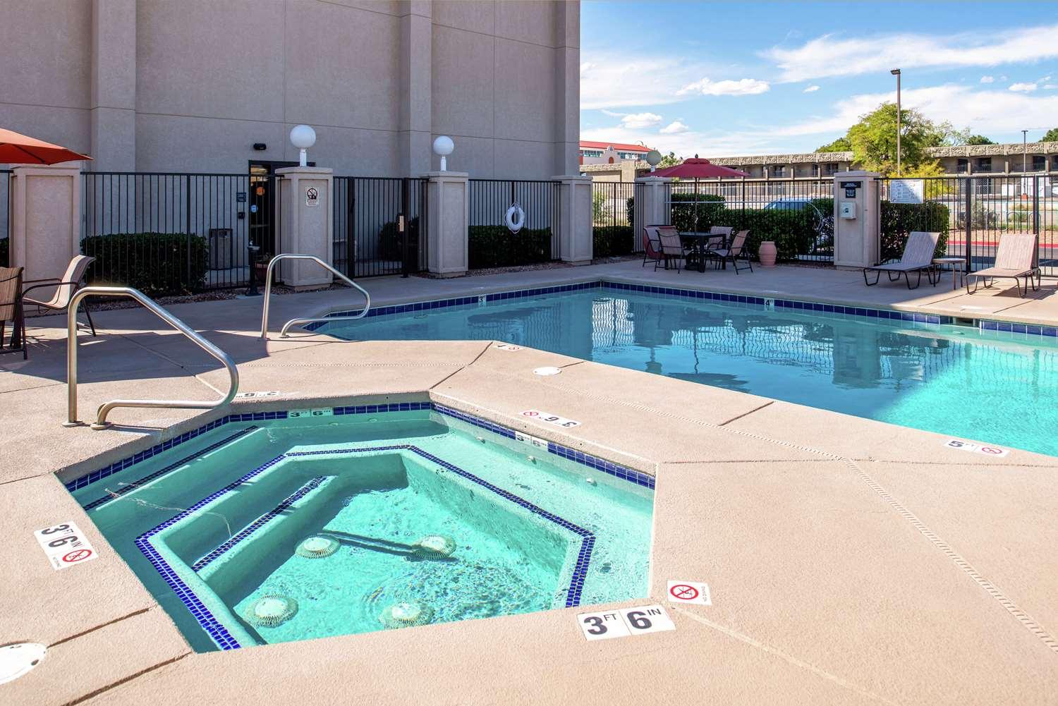 Hampton Inn Albuquerque - University/Midtown