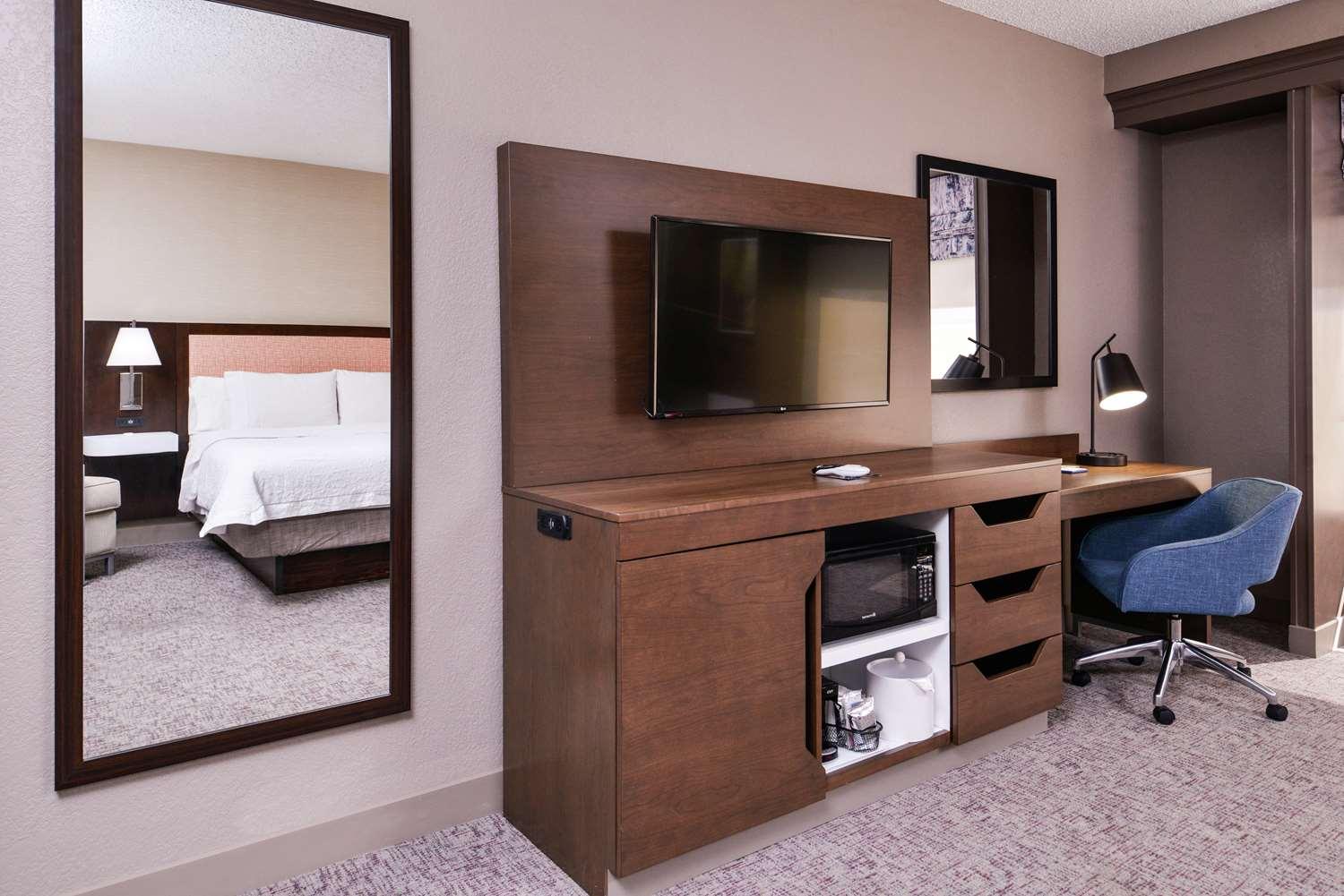 Hampton Inn Albuquerque - University/Midtown