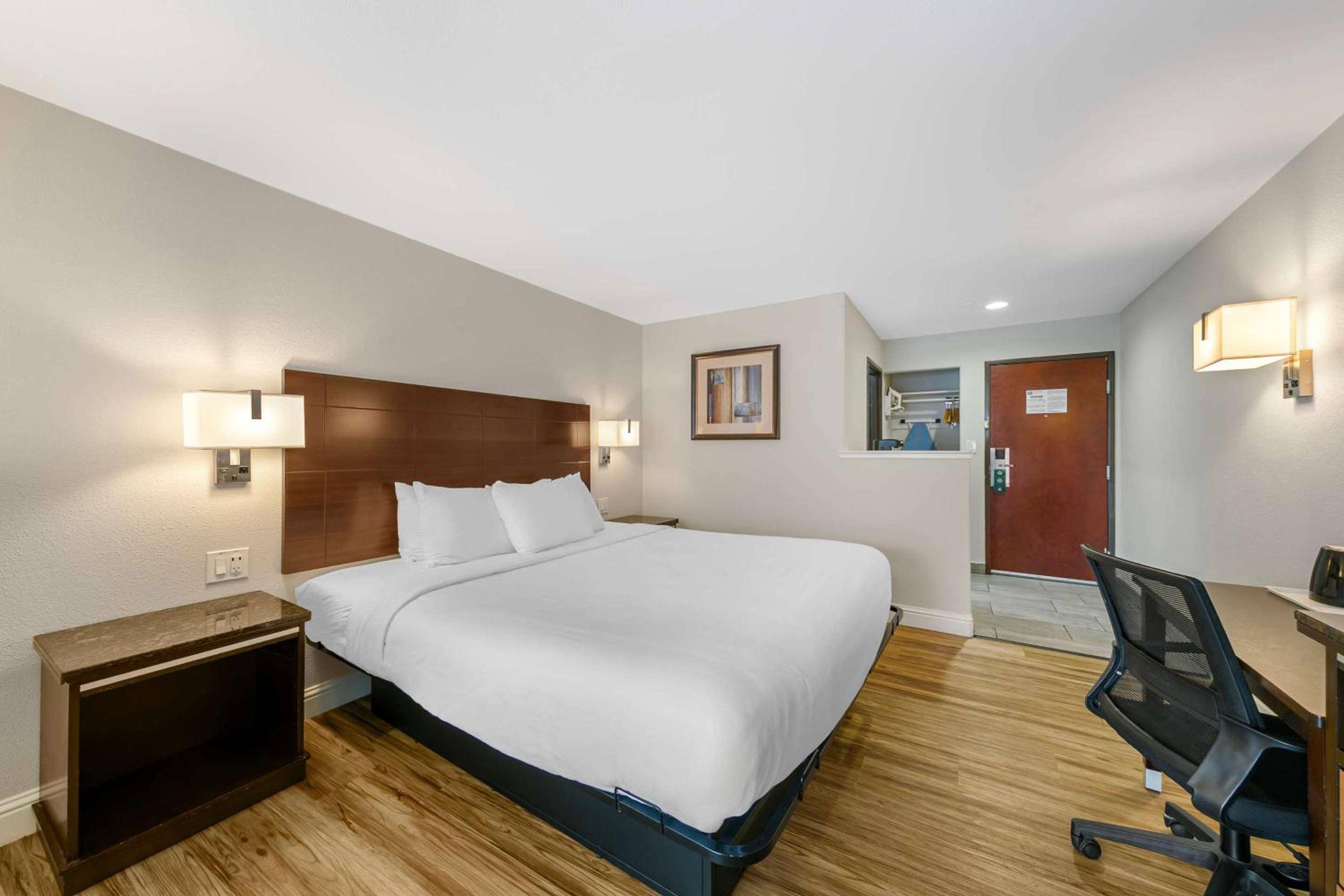 Quality Inn & Suites Sacramento Downtown Area