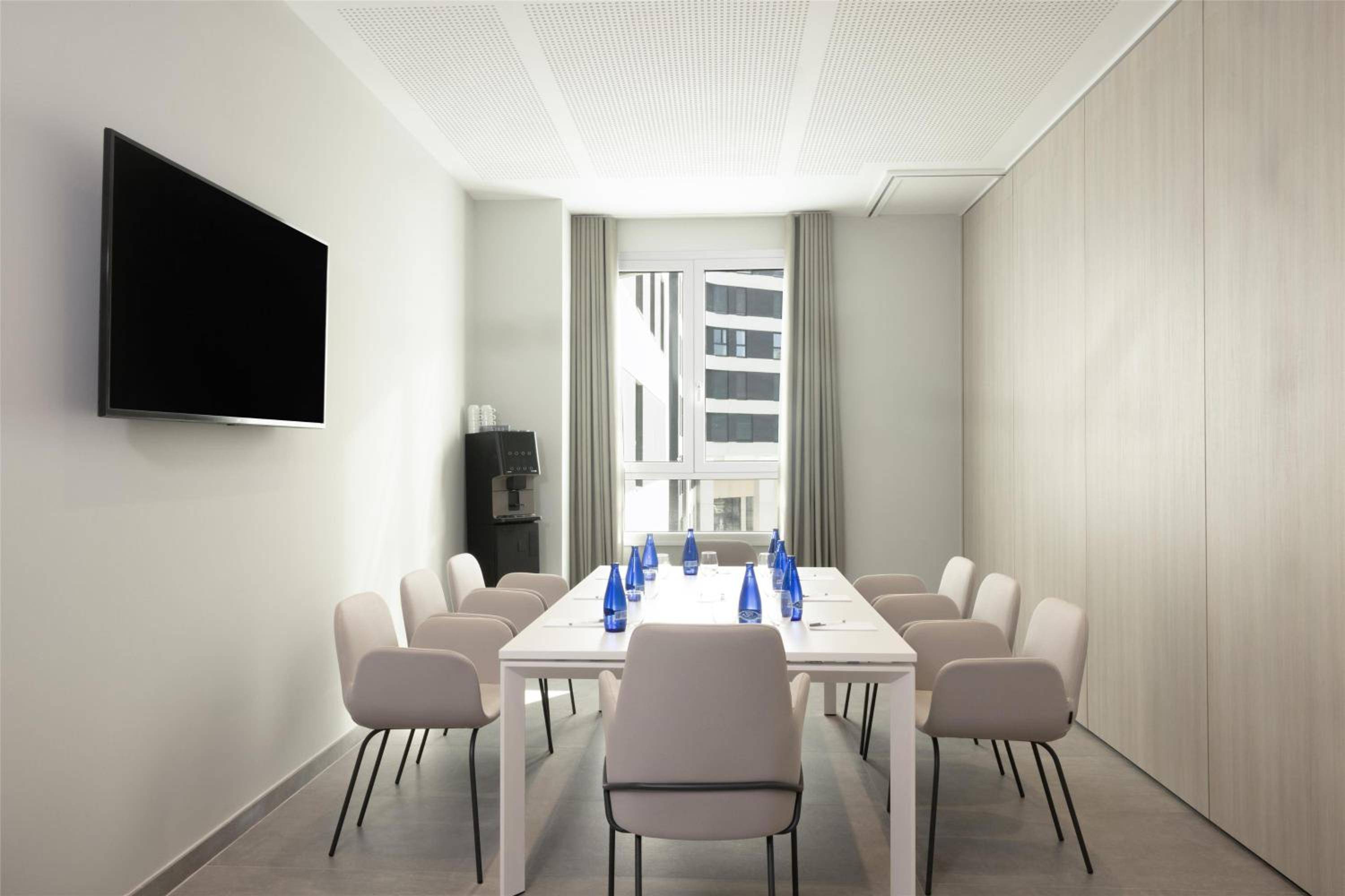 Hampton by Hilton Málaga Martiricos