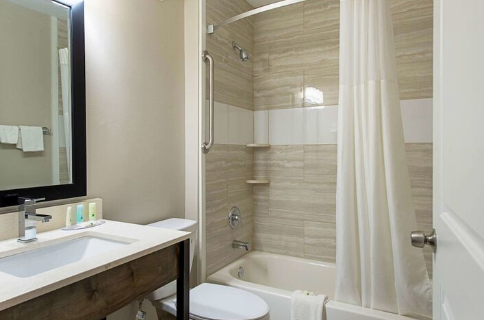 Quality inn - Mishawaka South bend