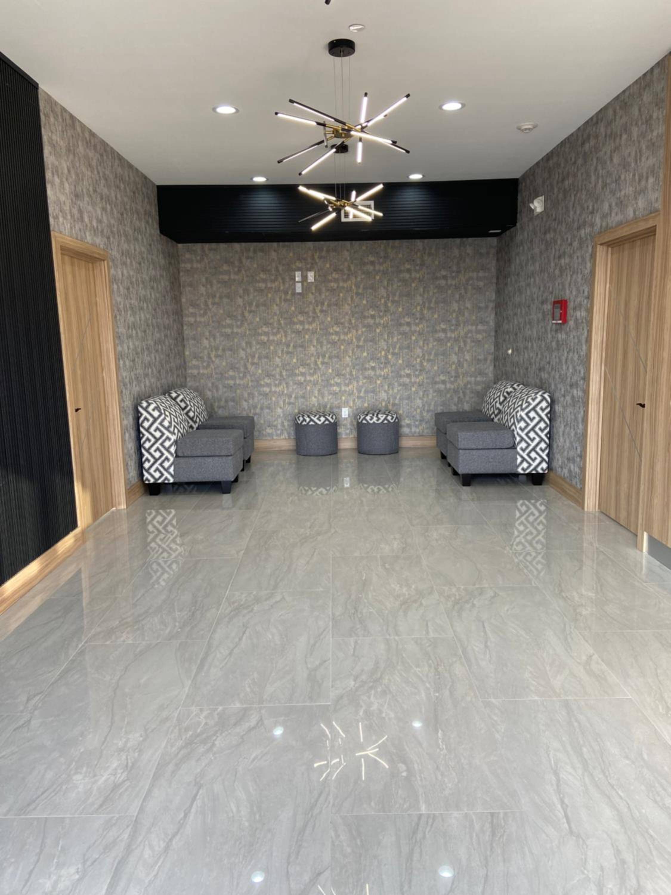 LiV Inn & Suites Houston