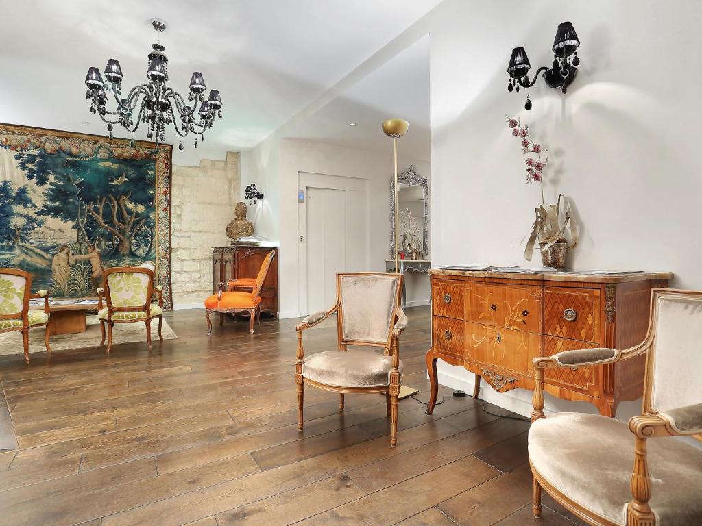 Hôtel de Notre Dame Maître Albert