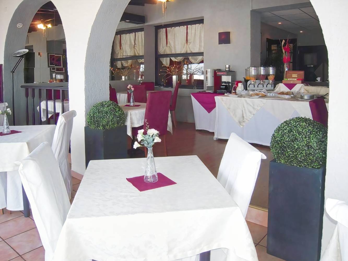 Adonis Six-Fours - Hôtel Le Bel Azur