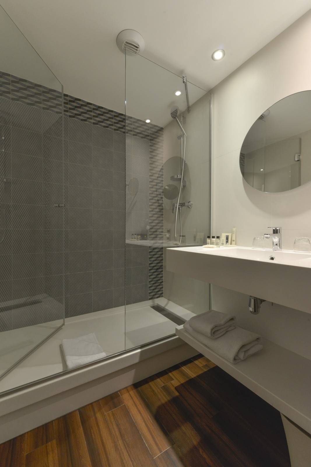 Hôtel Atrium by HappyCulture