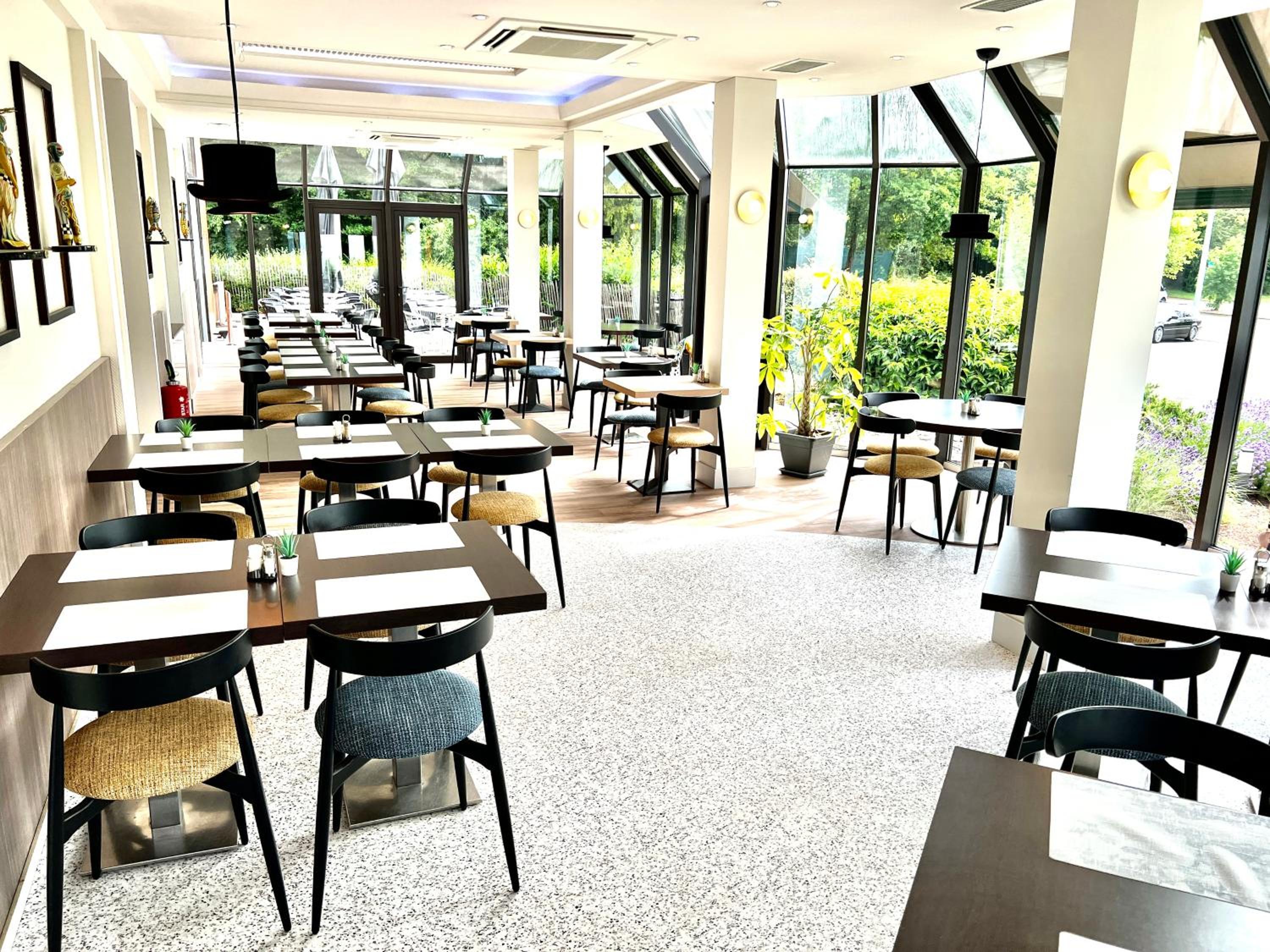 Hotel et Aparthotel Casteau Mons