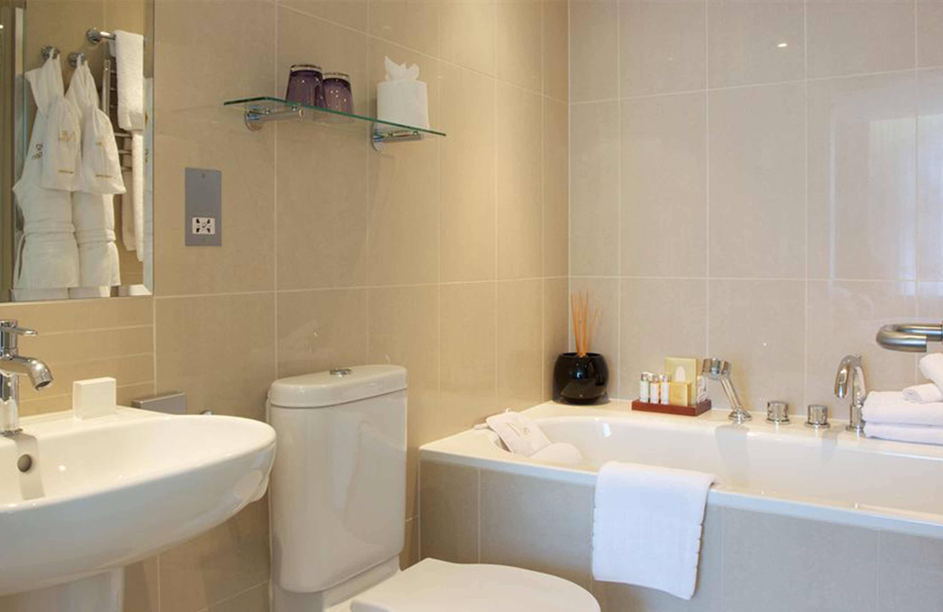 Ten Manchester Street