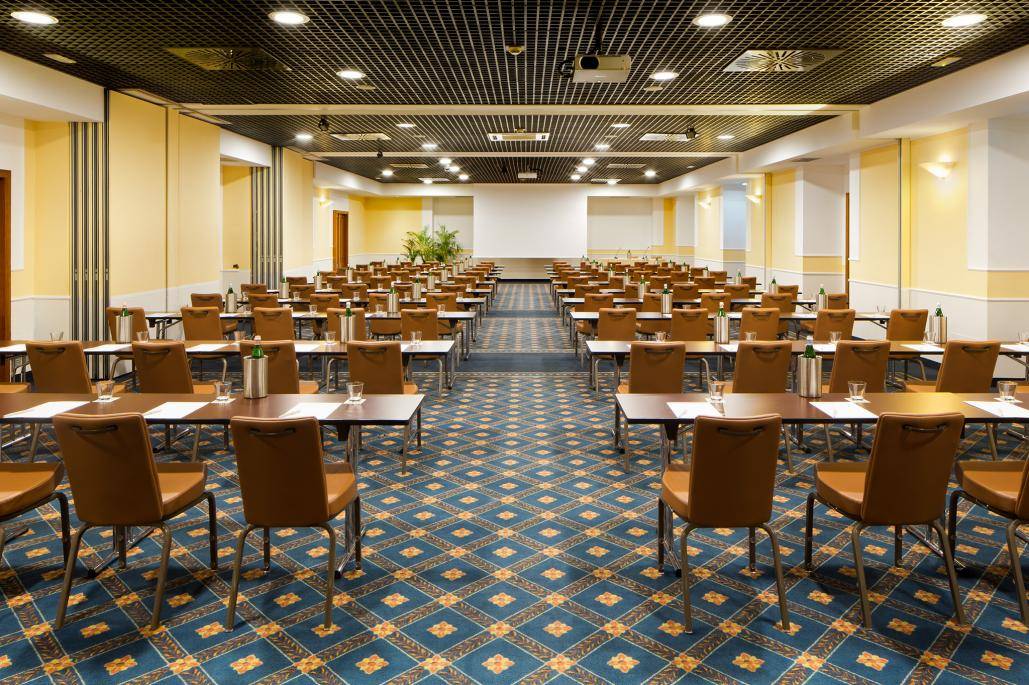 Starhotels Business Palace