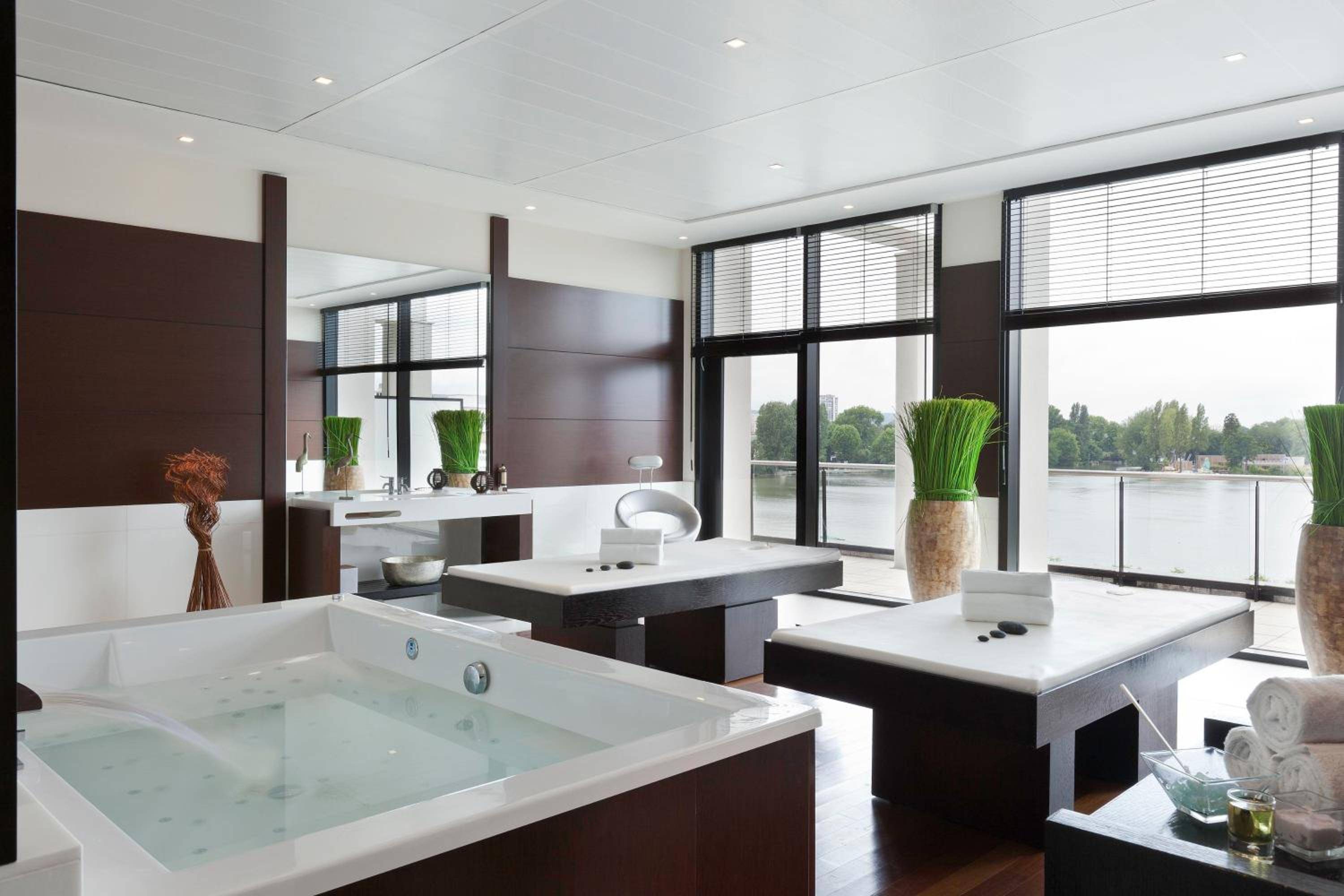 Hôtel Barrière Le Grand Hôtel Enghien-Les-Bains