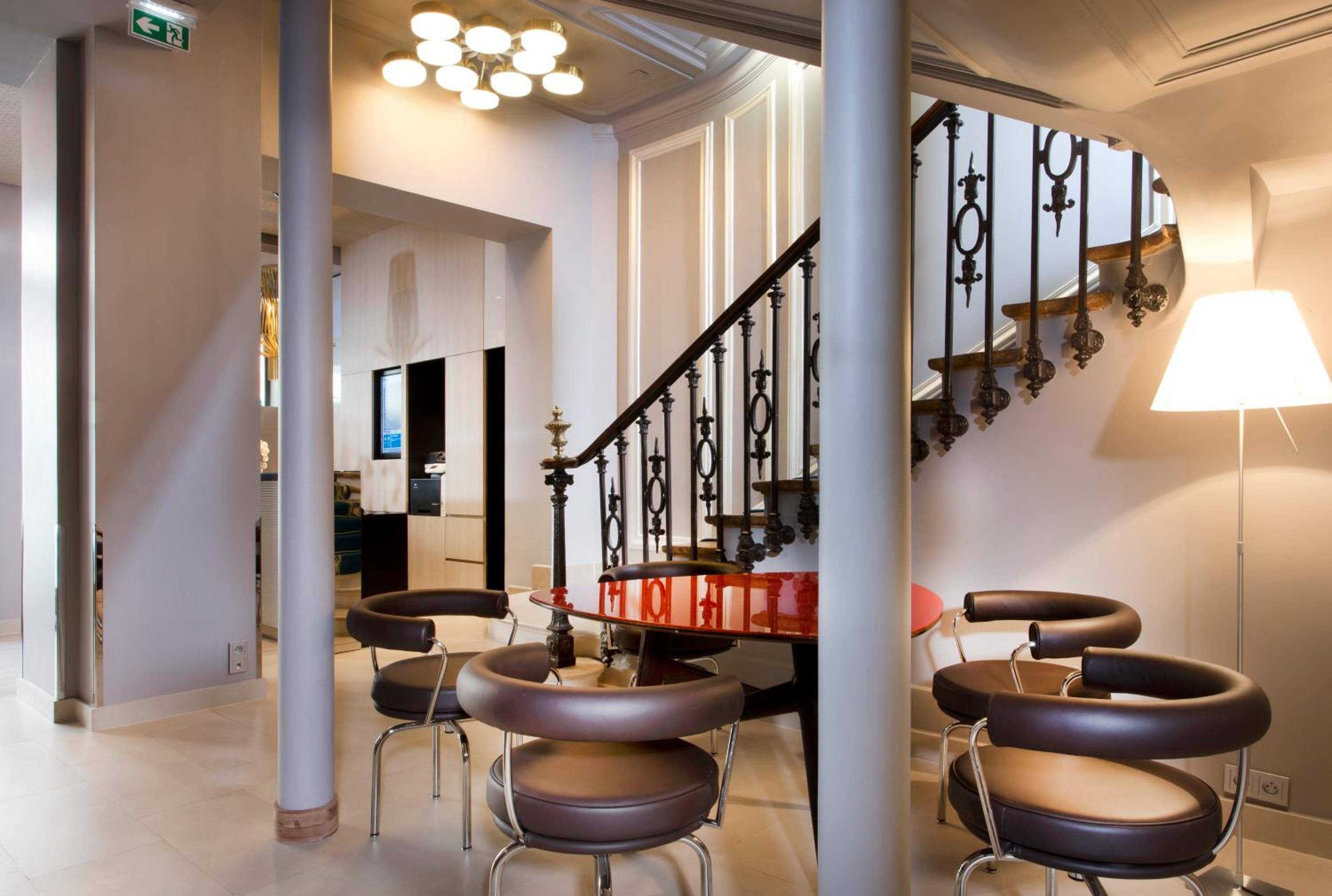 Libertel Gare de L'Est Français