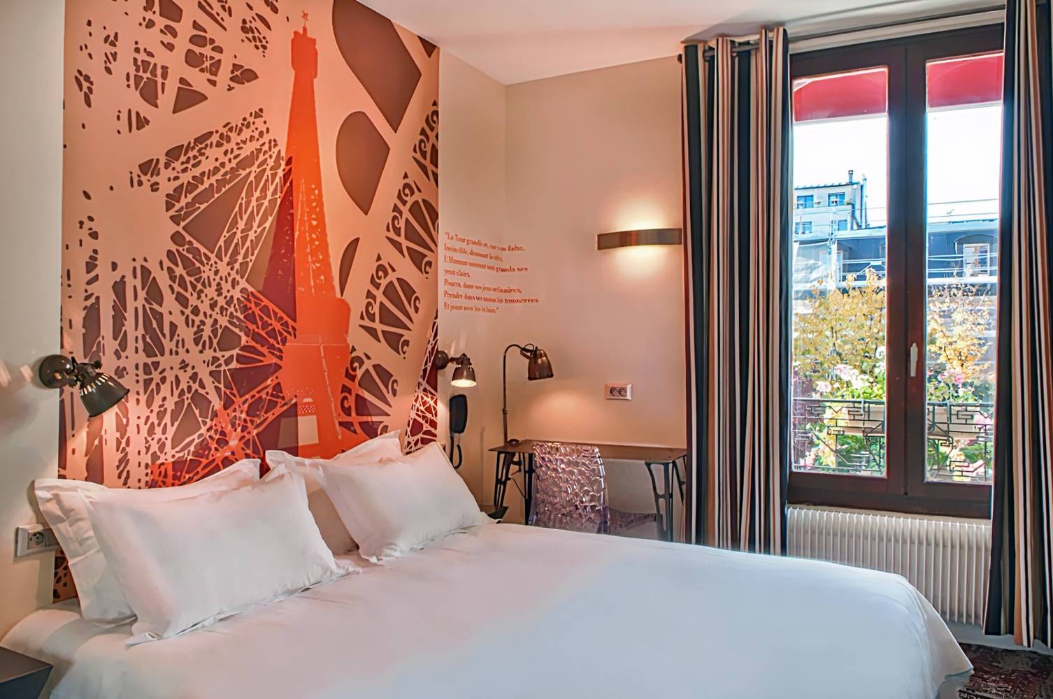 Hôtel Alpha Paris Eiffel by Patrick Hayat