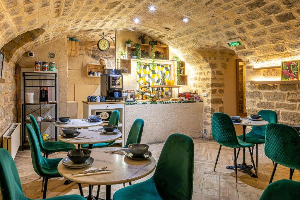 Hotel Romance Malesherbes by Patrick Hayat