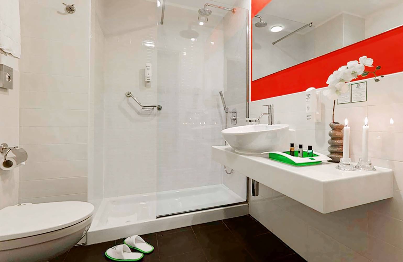 Holiday Inn Genoa City, an IHG Hotel