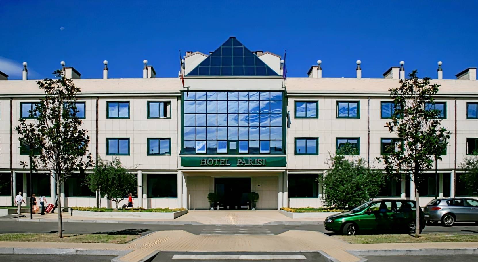 Hotel Parisi