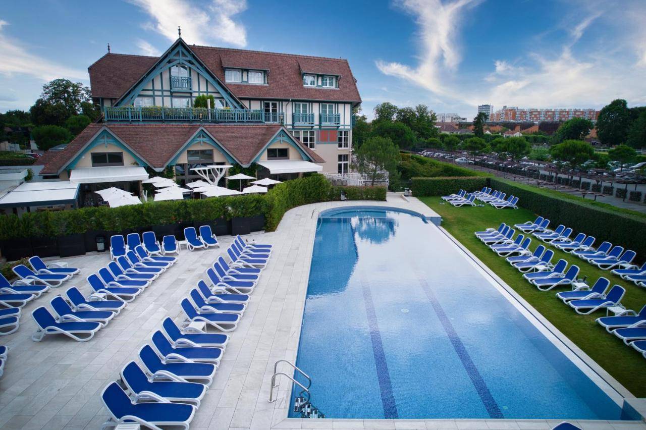 Hôtel Renaissance Hippodrome de Saint-Cloud