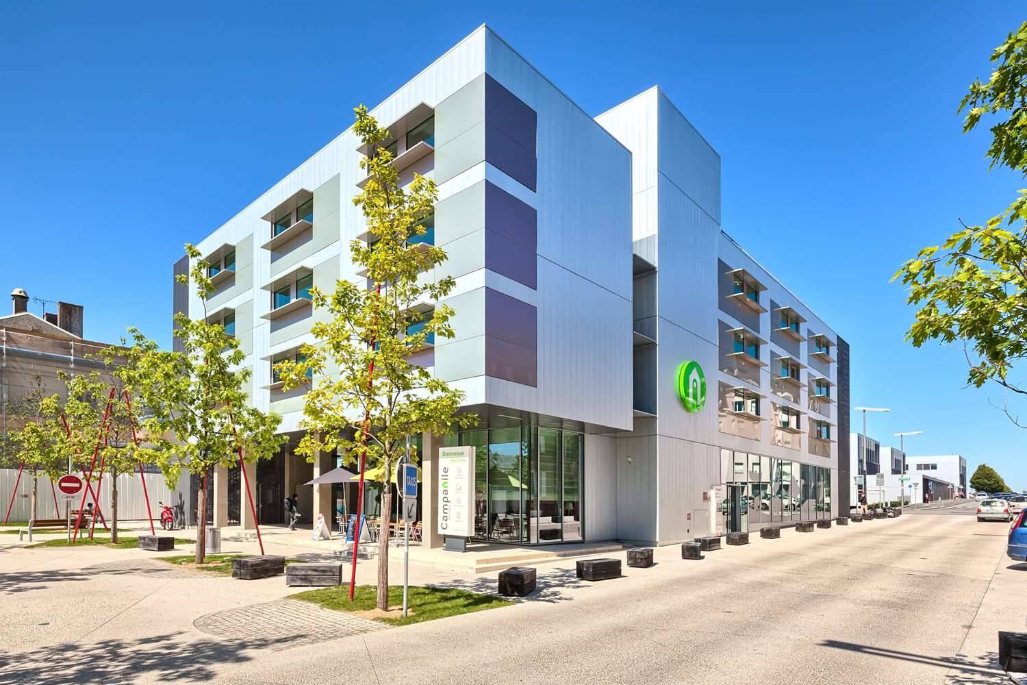 Campanile La Roche Sur Yon Centre Gare