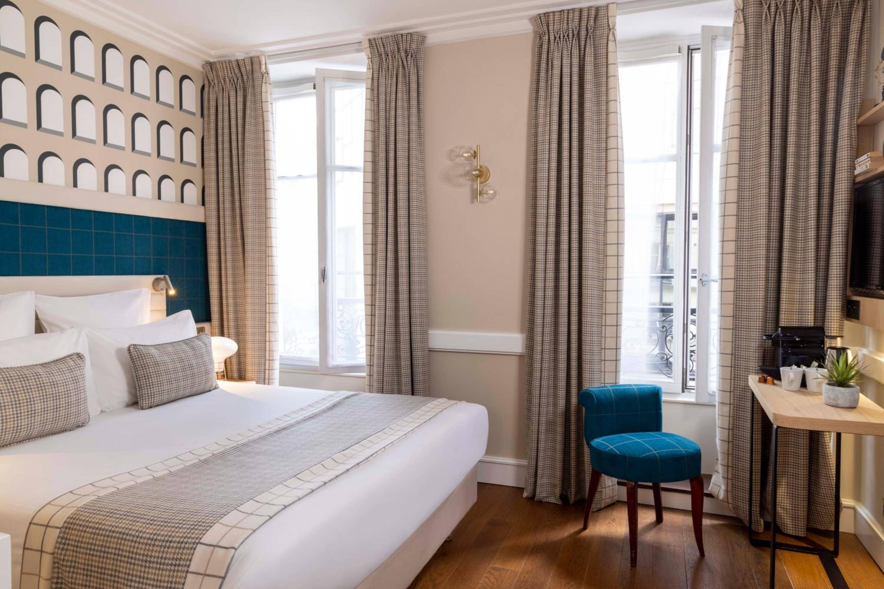 Hôtel Sleeping Belle - Gare de Lyon Bastille